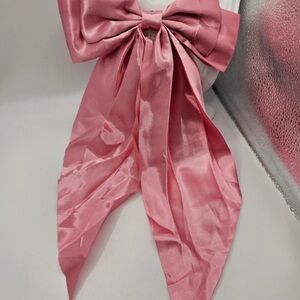 Elegant Pink Satin Hair Bow